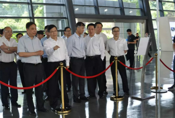 為什么說杭叉是個偉大的企業(yè)？杭州市市長也來走訪調(diào)研！